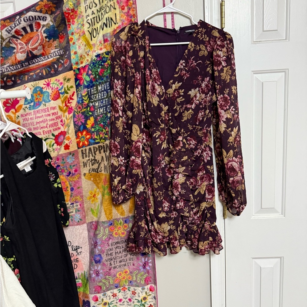 Express Burgundy Floral Dress​